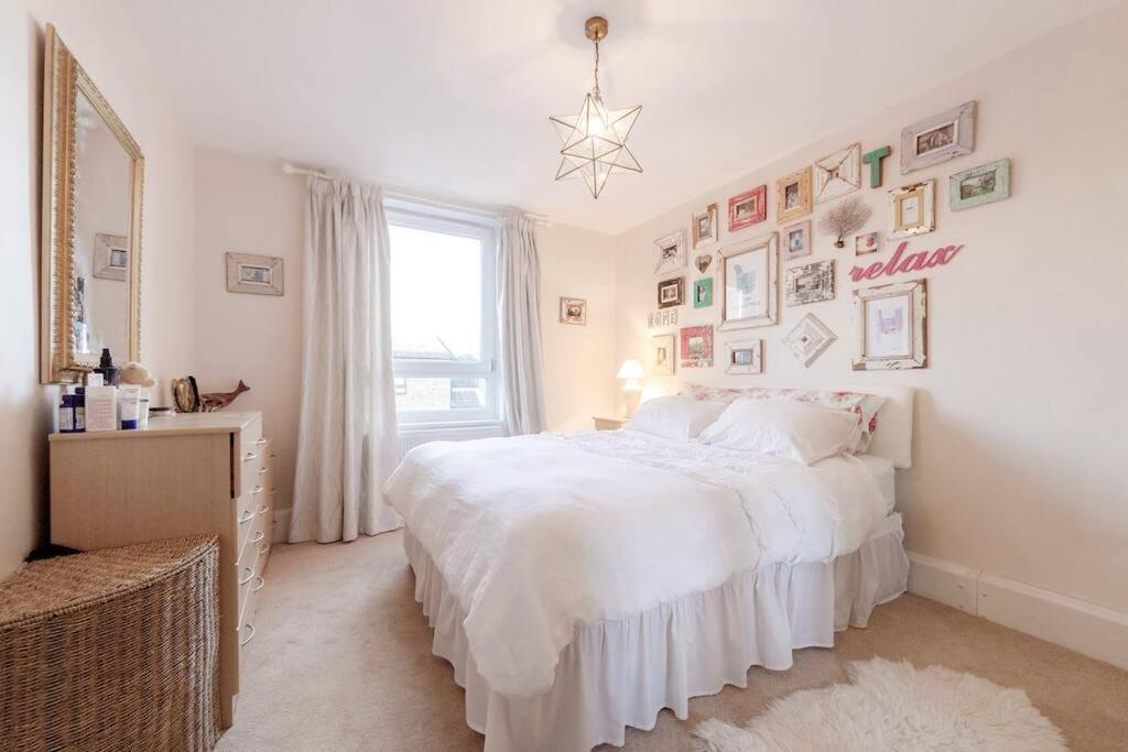 Spacious Two Double Bedroom Flat Лондон Экстерьер фото